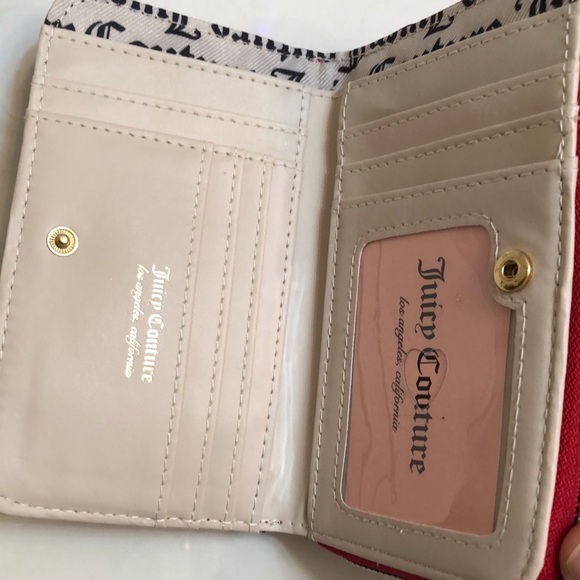 Juicy Couture Cool Red Love Never Dies Multi Compartment Bifold Wallet NWT - Picture 11 of 16
